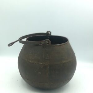 SECCHIO IN FERRO AKASH