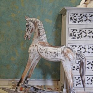 CAVALLO INDONESIANO DECAPATO BIANCO L